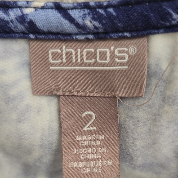 Chico's Indigo and Cream Floral Top - Picture 8 of 9